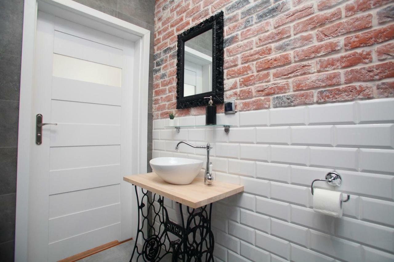 Apartament Loft Industrial Ec1 Łódź Buitenkant foto